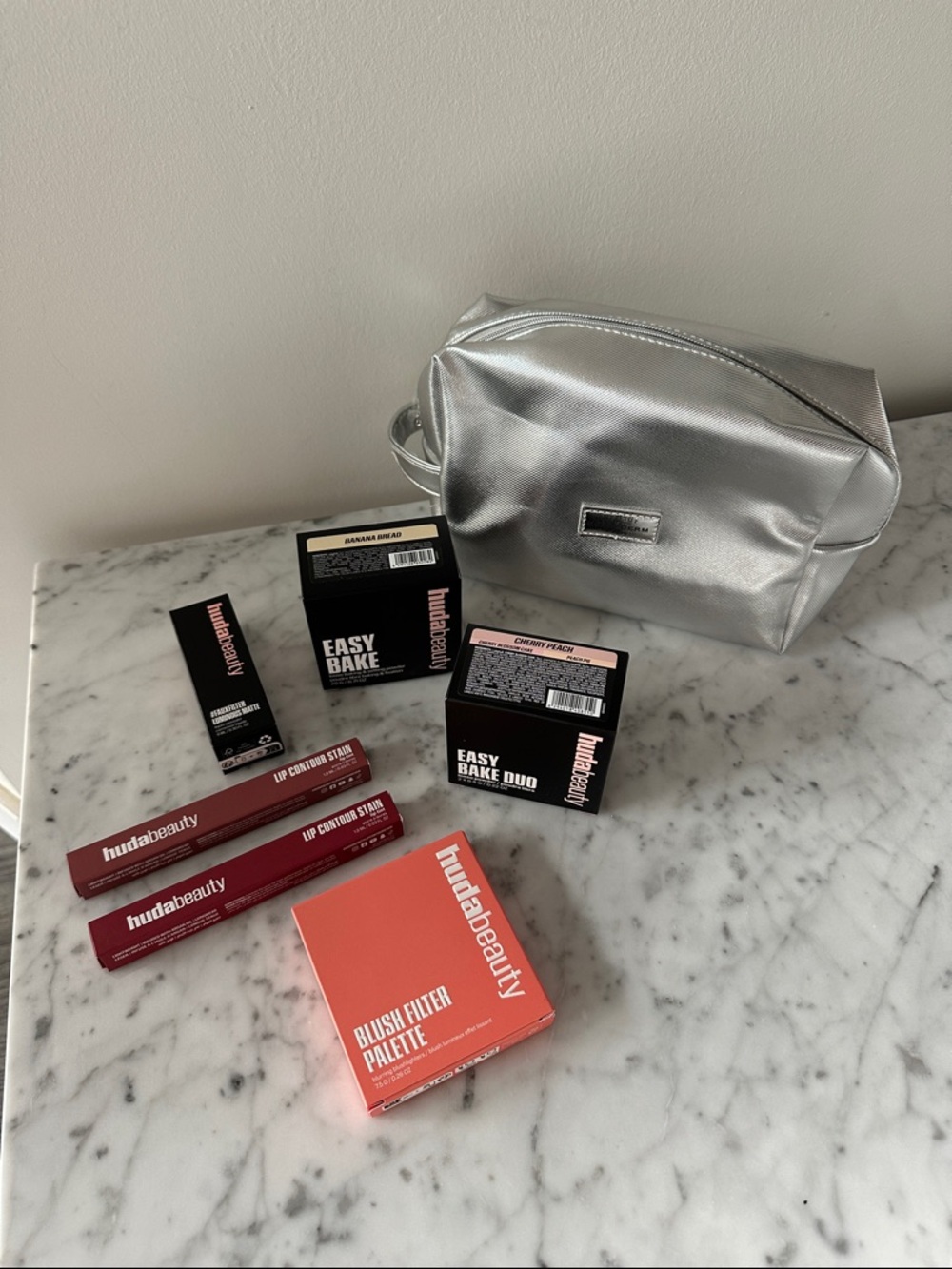 Huda Beauty Makeup